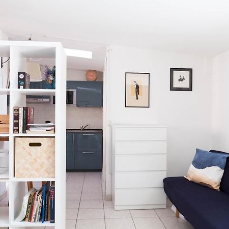 Terrace Apartment Close To Metro Station Milano Esterno foto