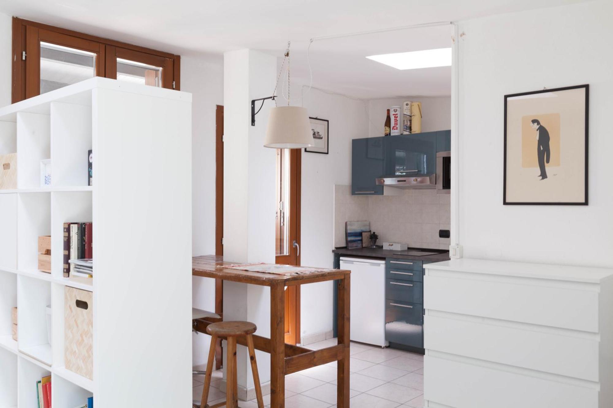Terrace Apartment Close To Metro Station Milano Esterno foto